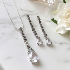 Markazit ve Swarovski Taşlı İthal Gümüş Set