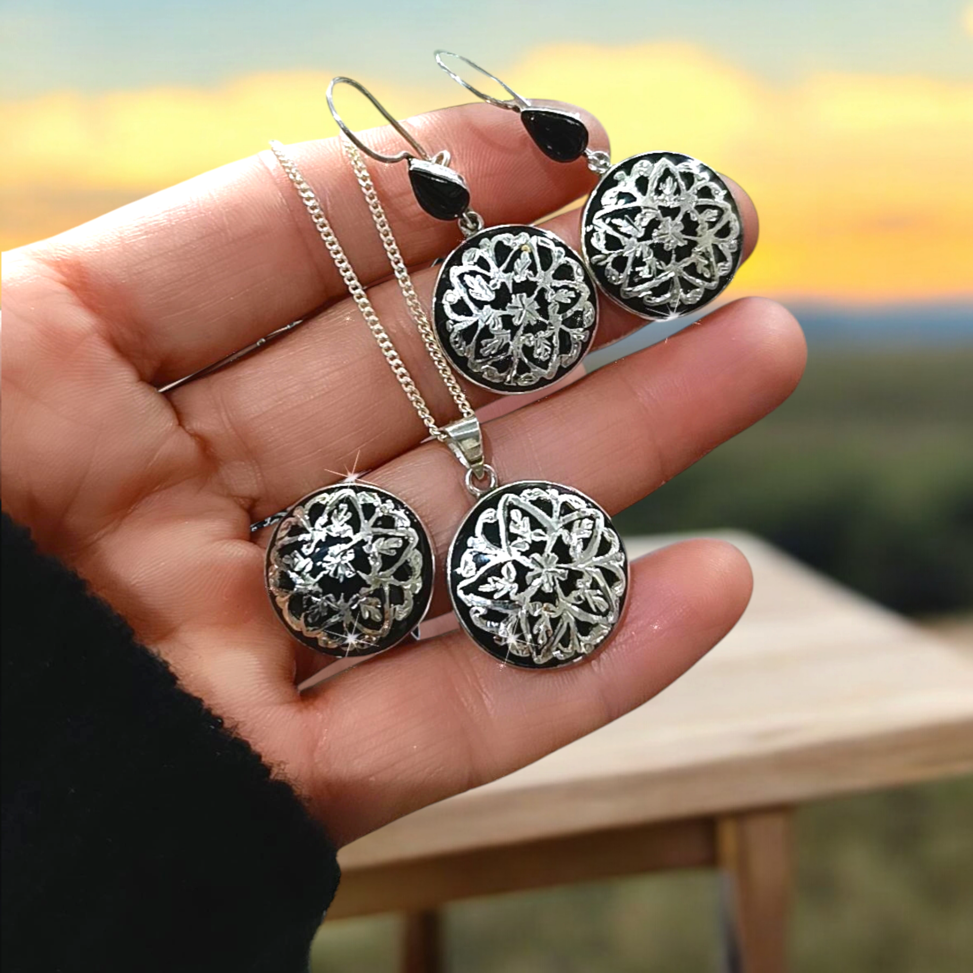 Oltu Taşlı Tasarım Elişi Gümüş Set