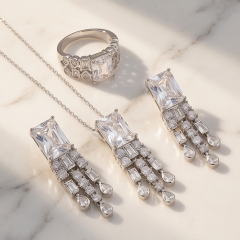 Bagety  Swarovski Taşlı, Altın kaplamalı Gümüş Set
