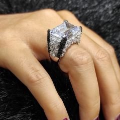 Swarovski Taşlı,Altin Kaplamalı Gümüş İthal Yüzük