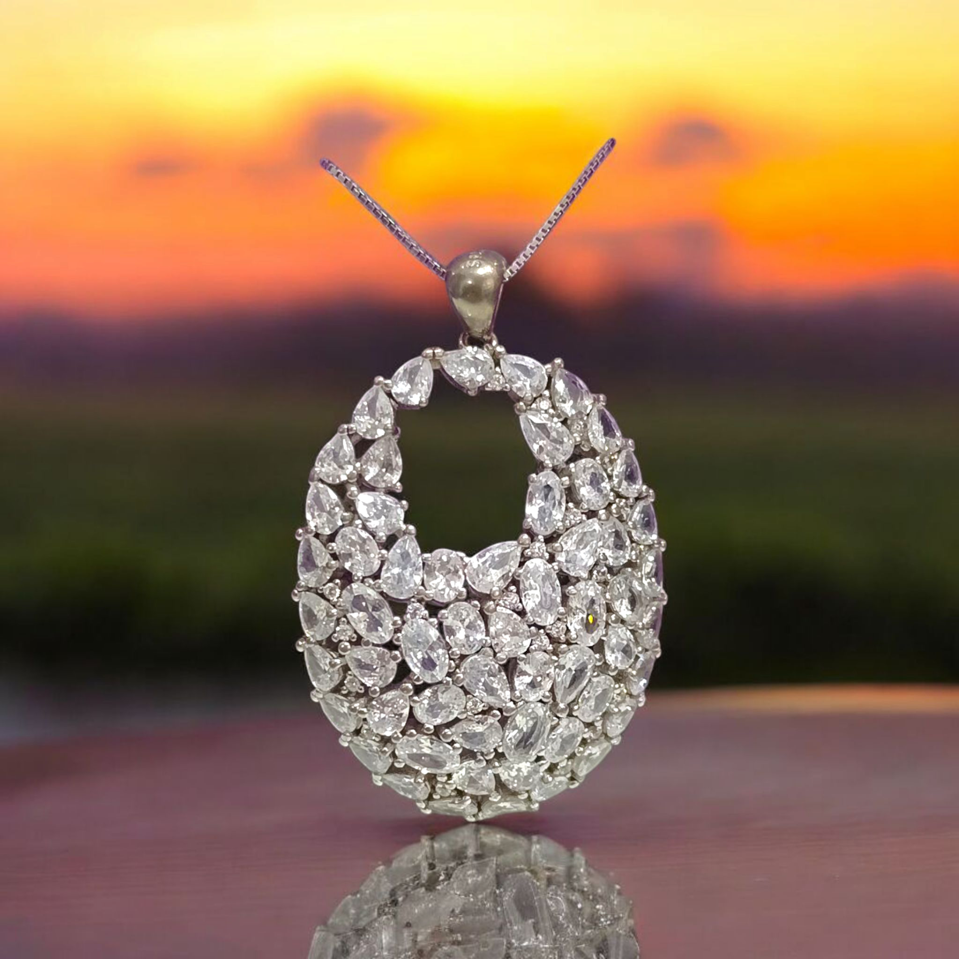 Swarovski Taşlı, Altın Kaplamalı İthal Tasarım Gümüş Kolye
