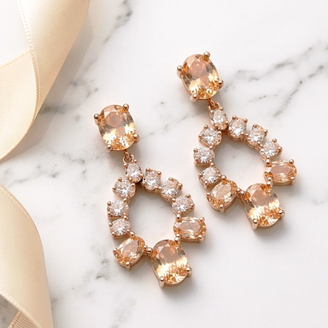 Topaz Taşlı Altın Kaplamalı İthal  Gümüş Küpe