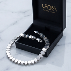 Cartier model Gümüş Üzerine Beyaz altın kaplamalı Bileklik