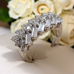 Swarovski Bagety Taşlı Altın Rodajlı Gümüş Yüzük