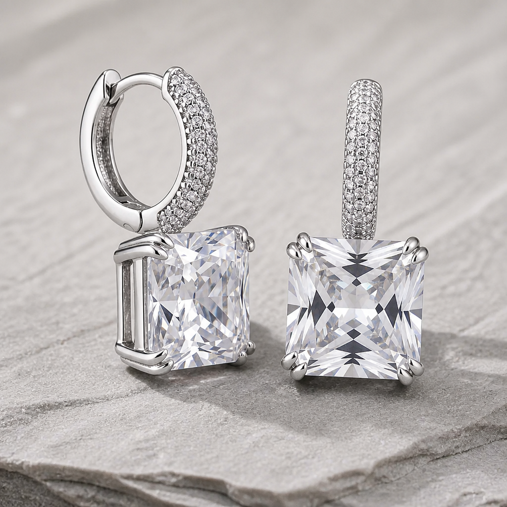 Mozanit ve Swarovski Taşlı Altin kaplamalı Gümüş Küpe