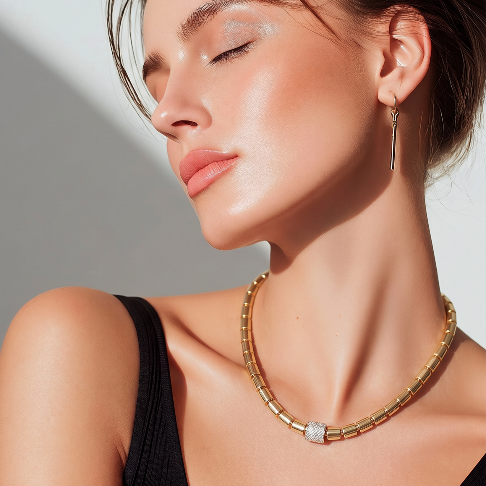 14 K Xuping Zirkonyum Taşlı Boru Kolye